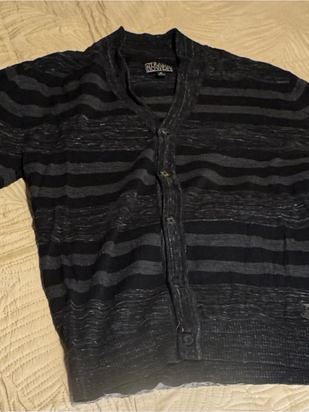 Trash Nouveau Black & Dark Gray Striped Men’s Button-Up Cardigan Size XL